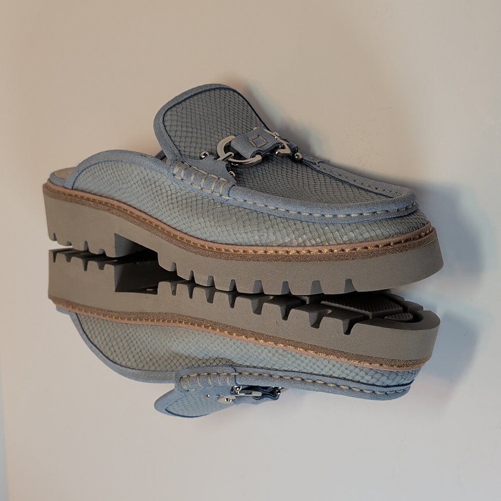 Donald Pliner Hampton Light Blue Textured Slip On Loafers Size 10 - Picture 8 of 13